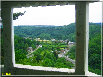 Bomal vanaf de witte Belvedere