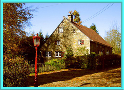 TITEL; ALT EN ONDERTITEL TITEL; ALT EN ONDERTITEL